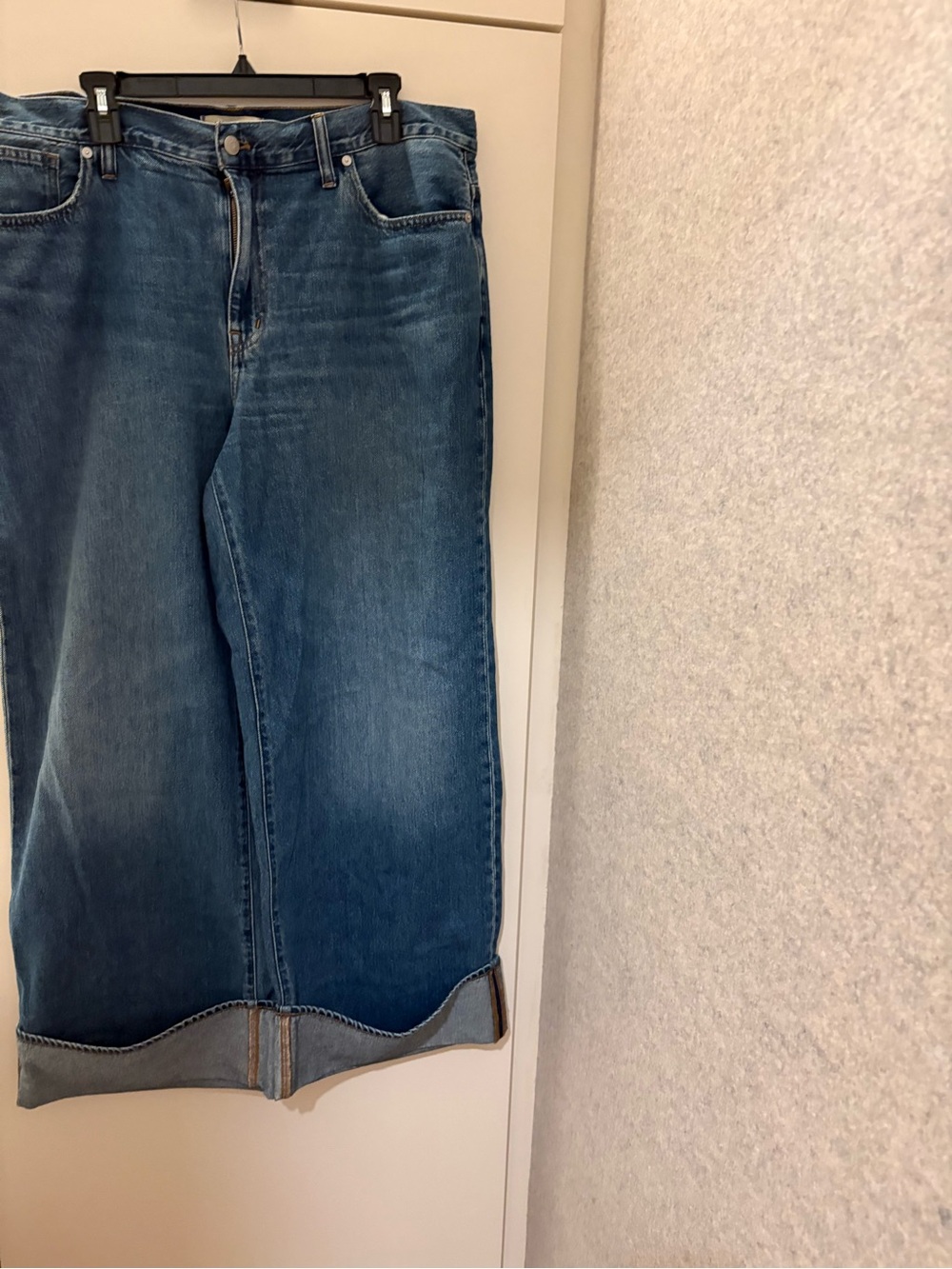 Madewell Superwide Leg Jeans. Size 33. Like New.